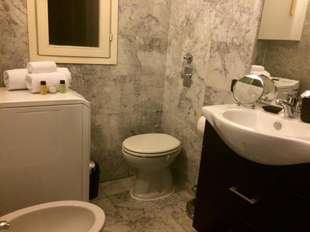 Itd Unione Apartment Милано Екстериор снимка